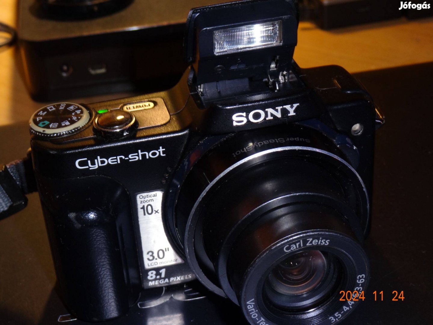 Sony Cyber-shot DSC-H10 Digitális Fényképezőgép 8,1Mpixel