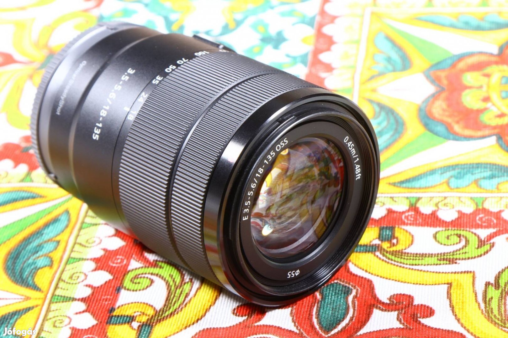 Sony E 18-135mm 3.5-5.6 OSS objektív 