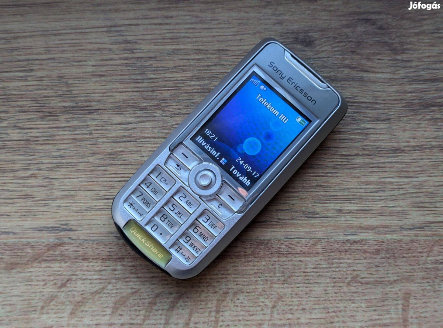 Sony Ericsson K700i , Független , magyar nyelvű , ritka szép !