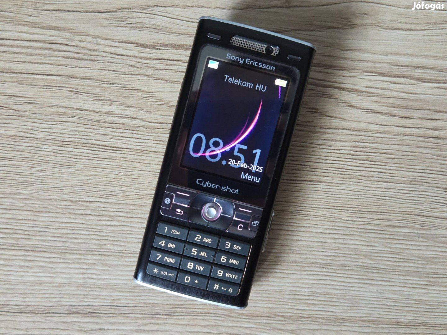 Sony Ericsson K800i , Független