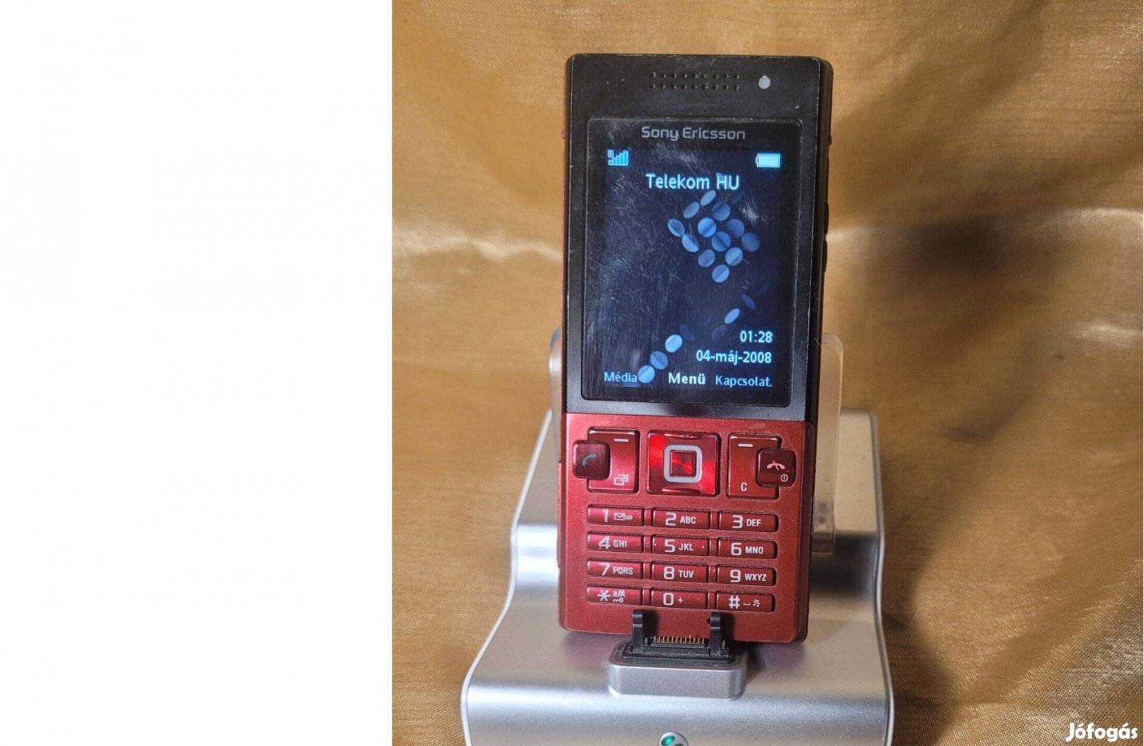 Sony Ericsson T700 független telefon