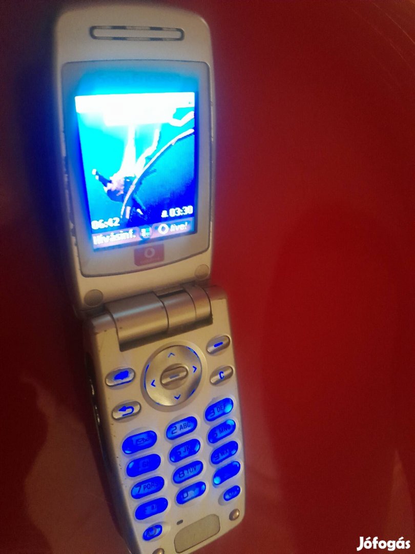 Sony Ericsson Z600 mobiltelefon 