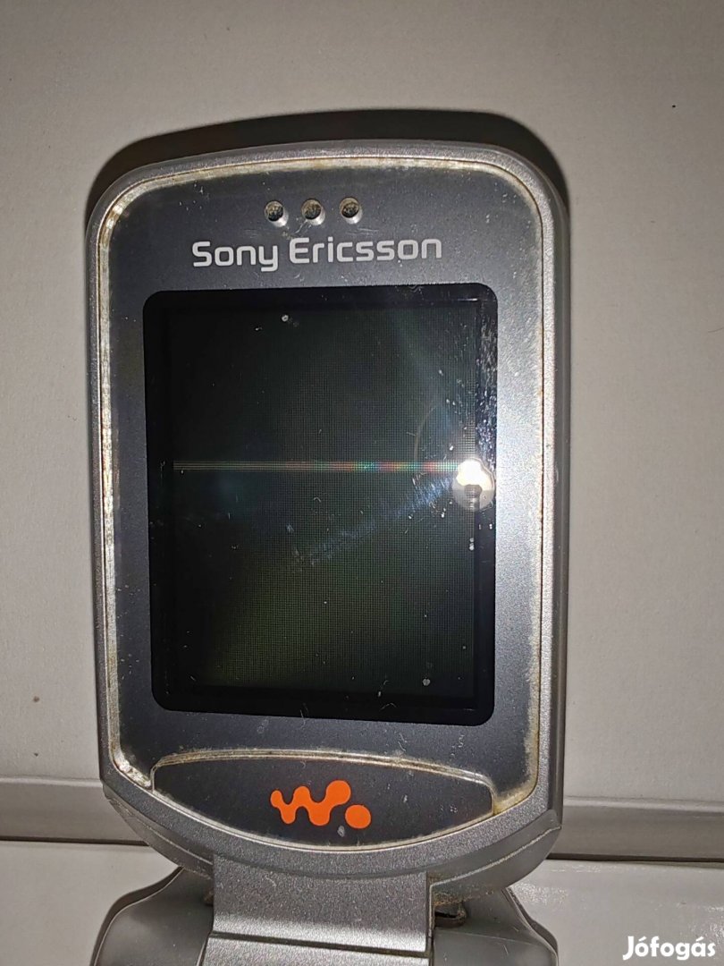 Sony Ericsson w300i retró kagylos mobiltelefon 