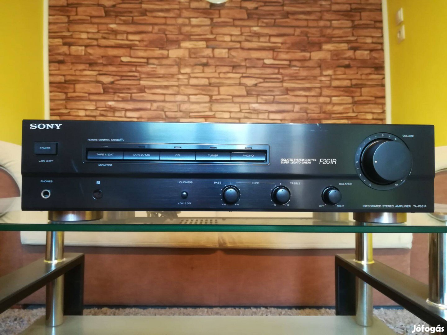 Sony F261R sztereó erősítő