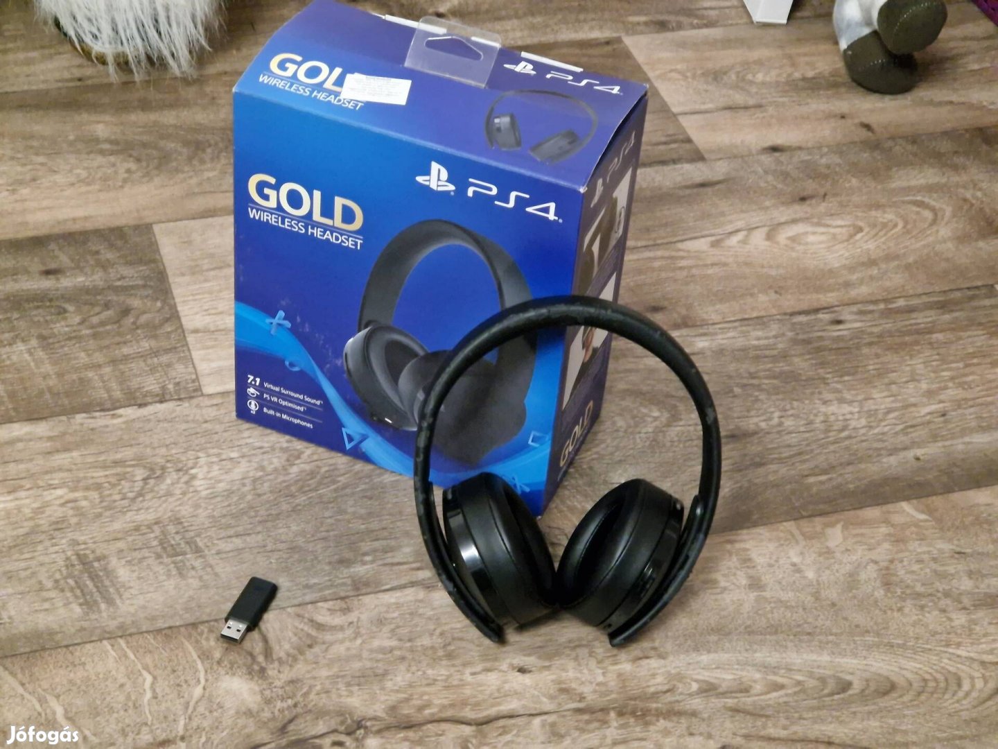 Sony Playstation Gold Wireless Headset PS4/PS5