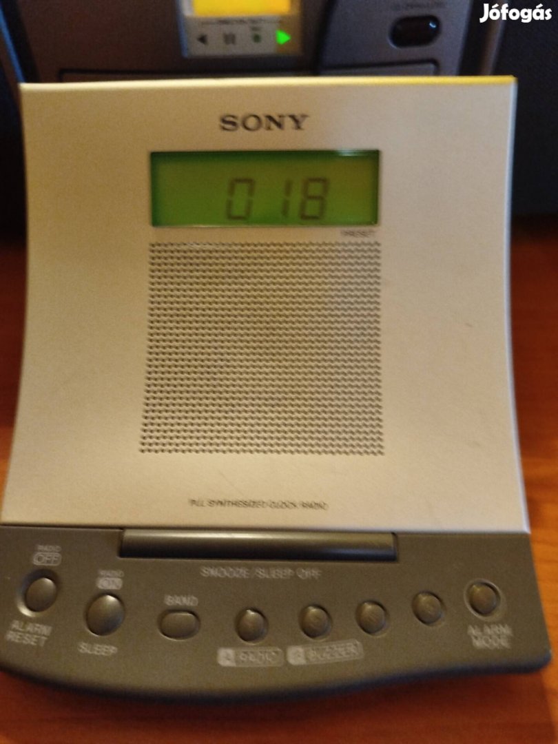 Sony Retro ebresztos radio