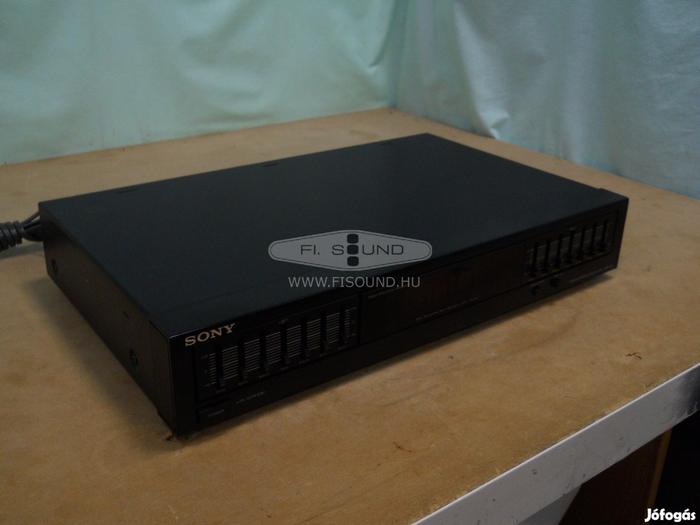 Sony SEQ-411 ,2x7 sávos grafikus equalizer