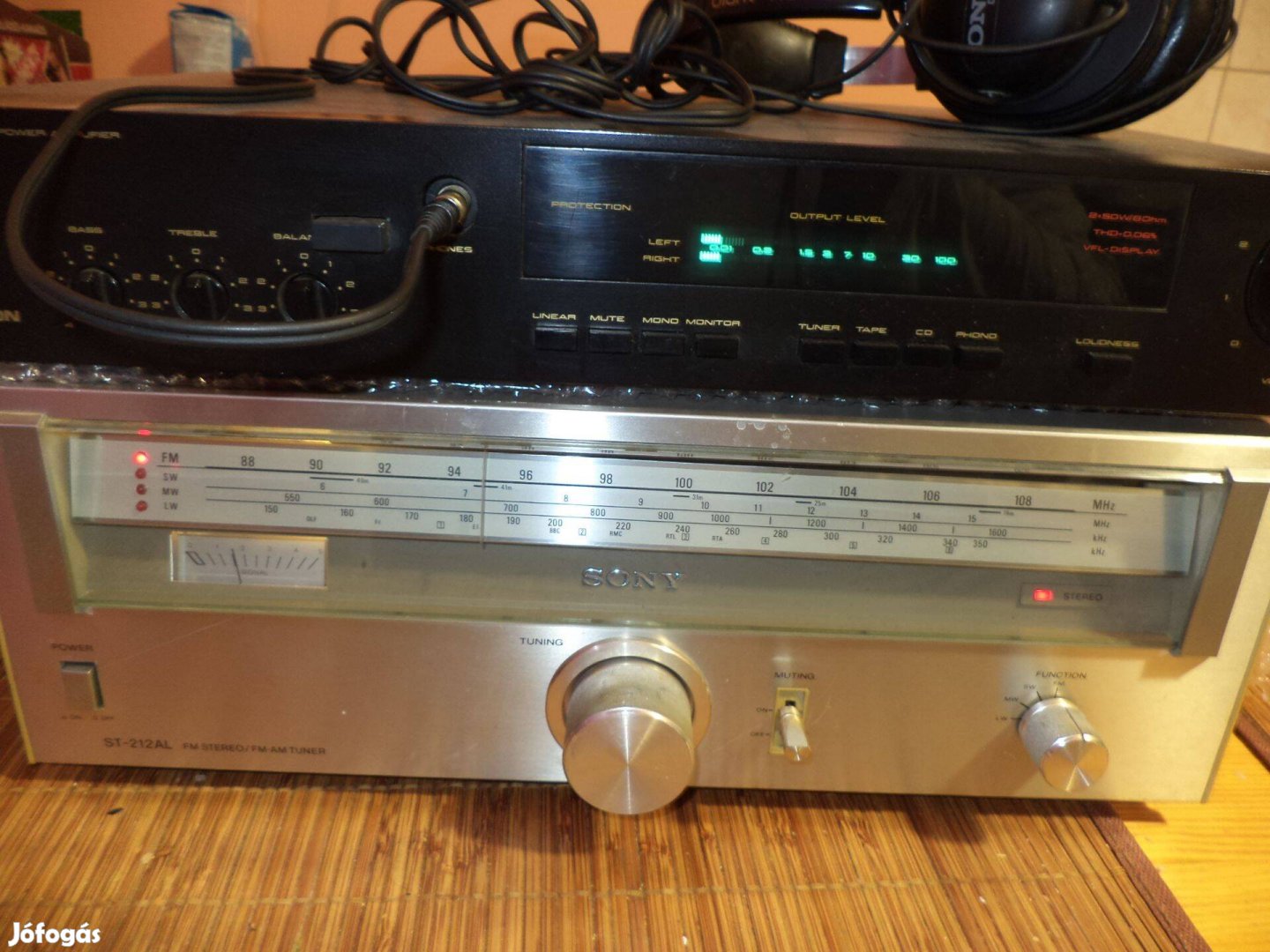Sony ST-212 tuner