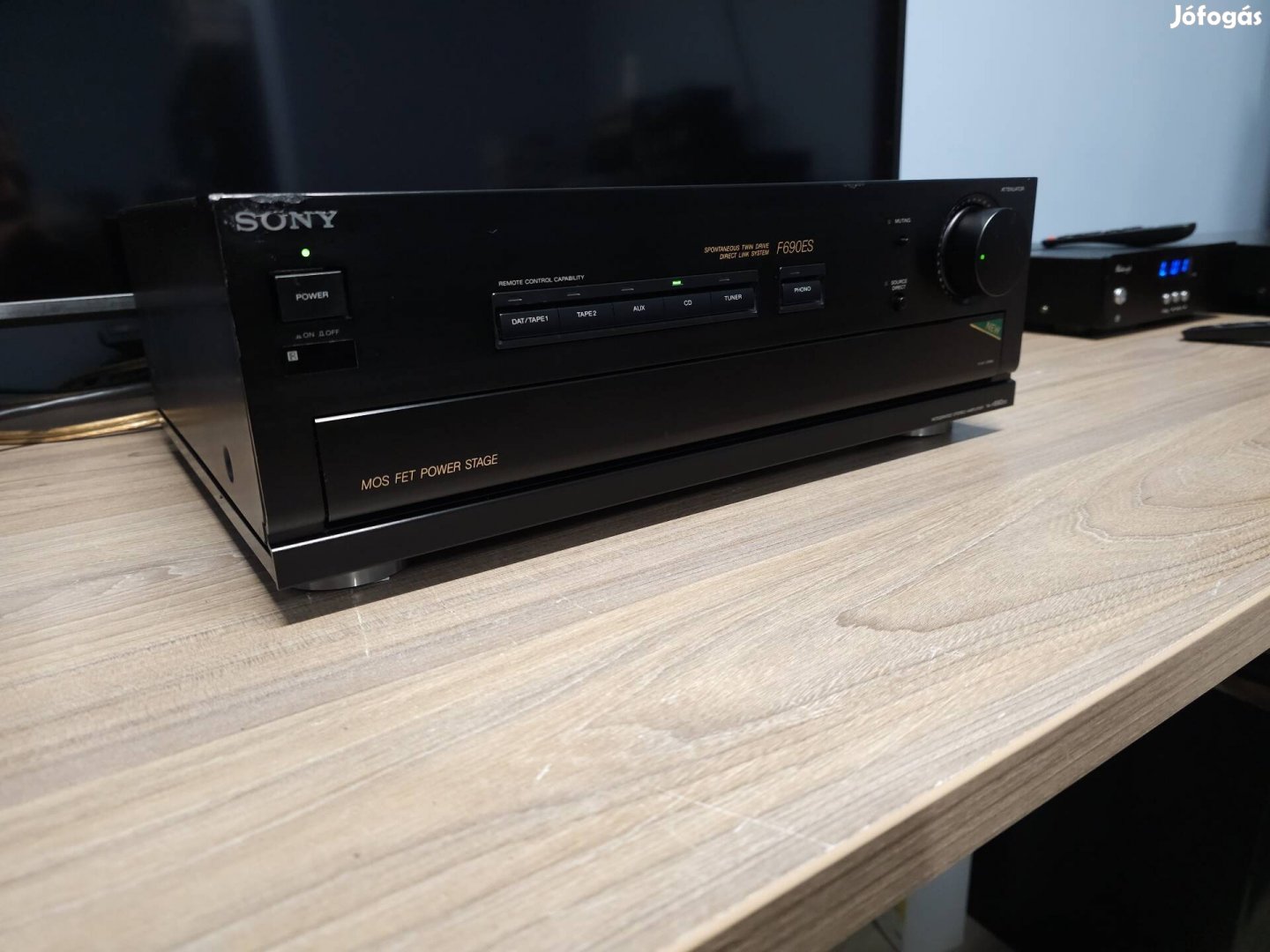 Sony TA-F690Es