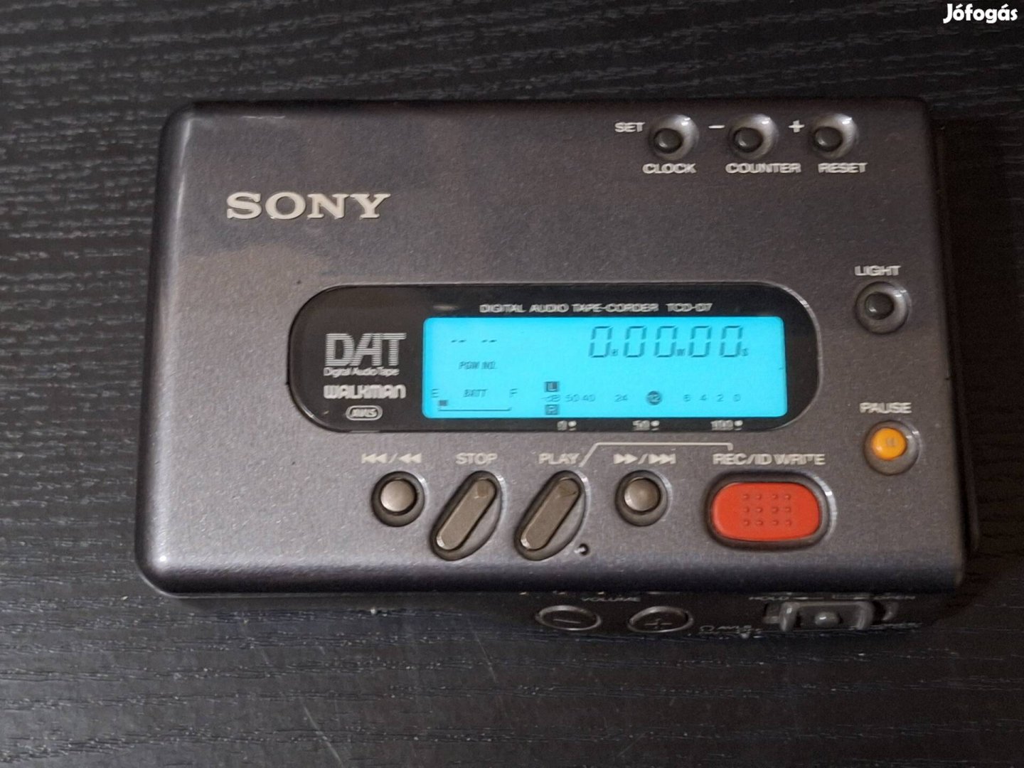 Sony TCD-D7 DAT walkman