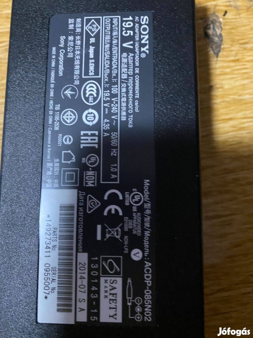 Sony TV-hez táp adapter acdp-085n02