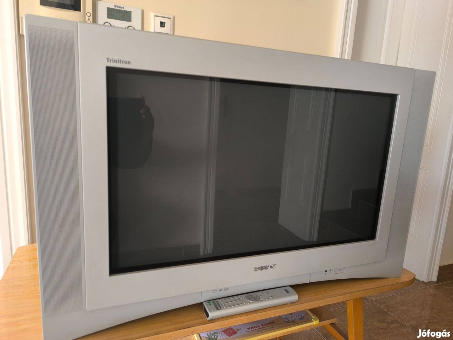 Sony Tv trinitron 100hz digital plus 82cm-es képátlójú sík képcsöves