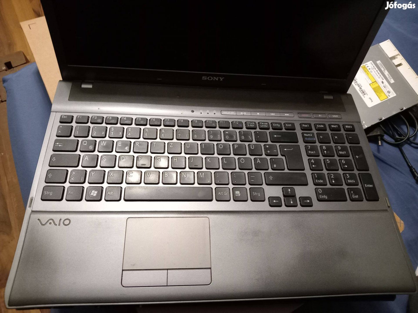 Sony VPC-F21Z1E laptop alkatrészek eladók 2000ft