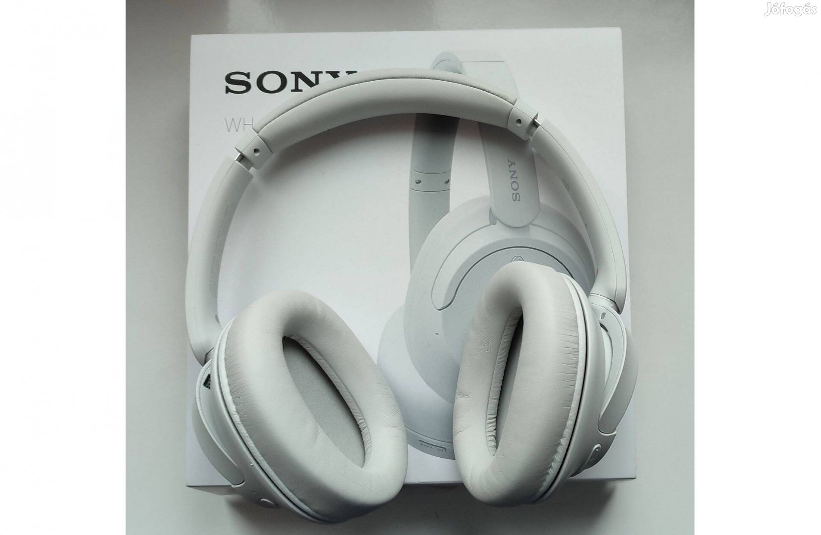 Sony WH-CH720N (garis)