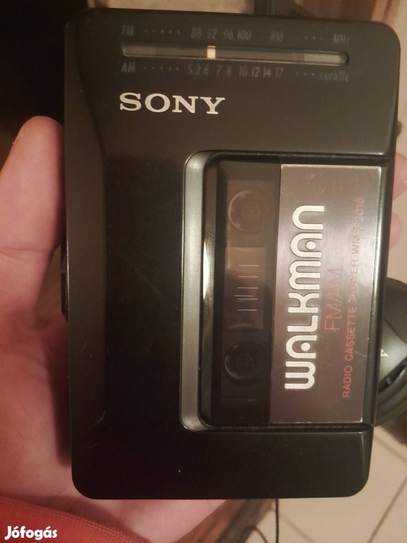 Sony WM-F2015 model számú kazettás Rádiós Walkman 