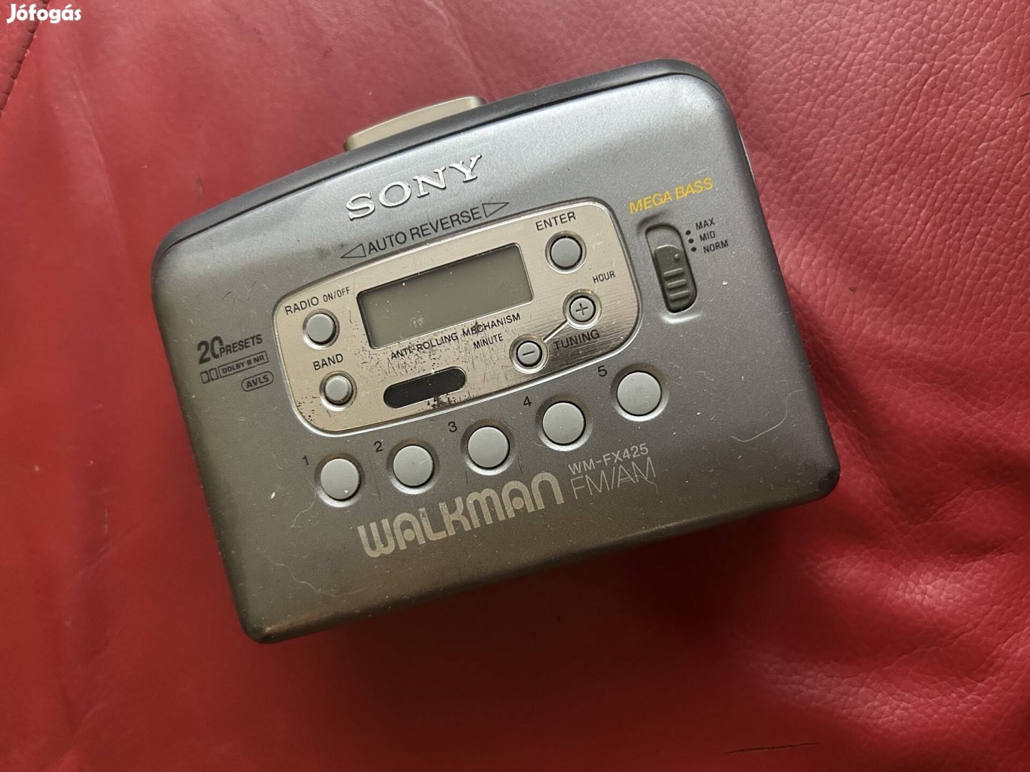 Sony Walkman rádiós kis magnó 