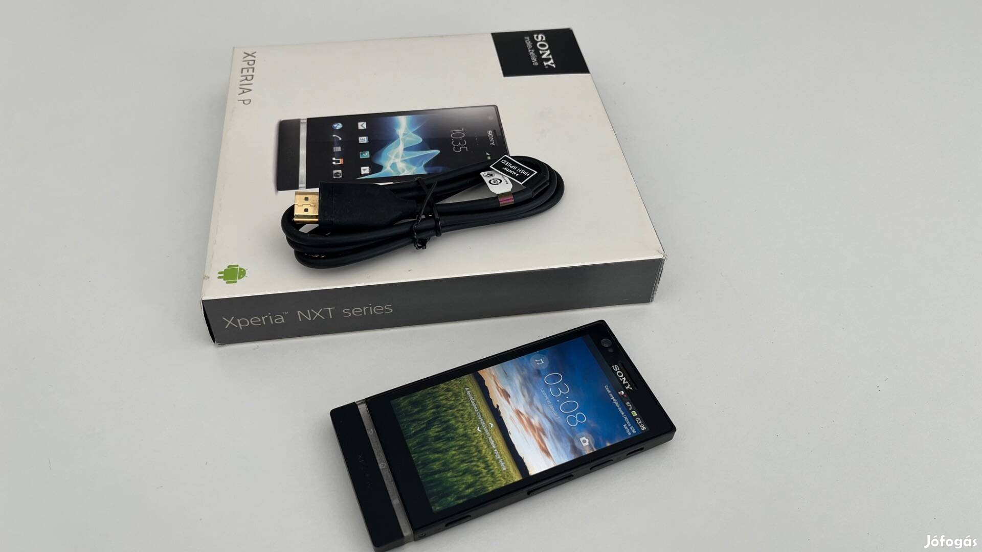 Sony Xperia P mobiltelefon