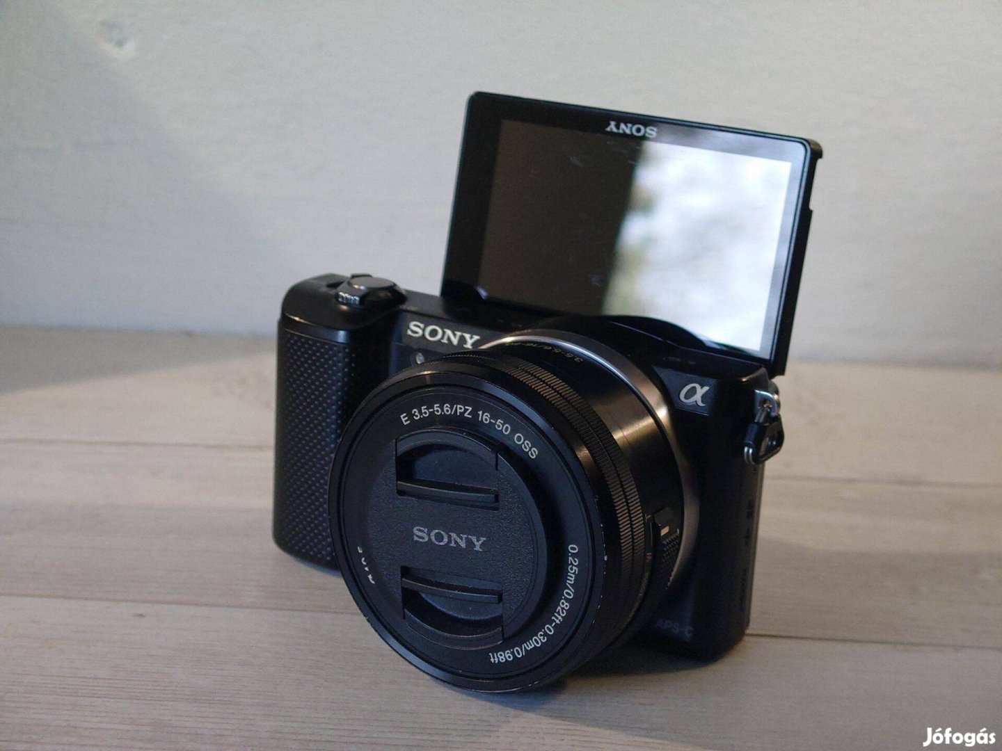 Sony a5000 sony 16-50mm f 3.5-5.6