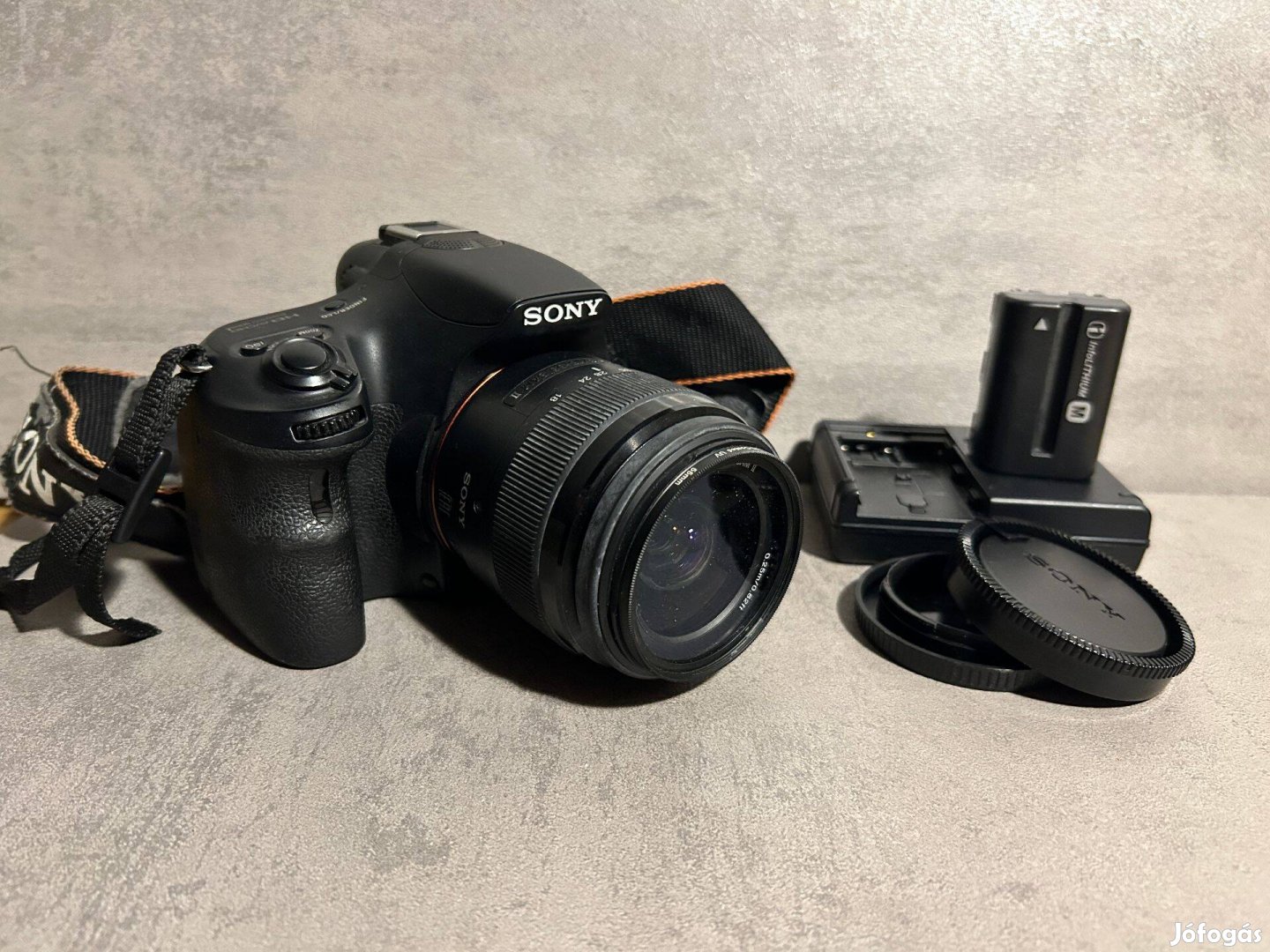 Sony a58 váz + Sony SAM II 18-55 mm objektív + tartozékok