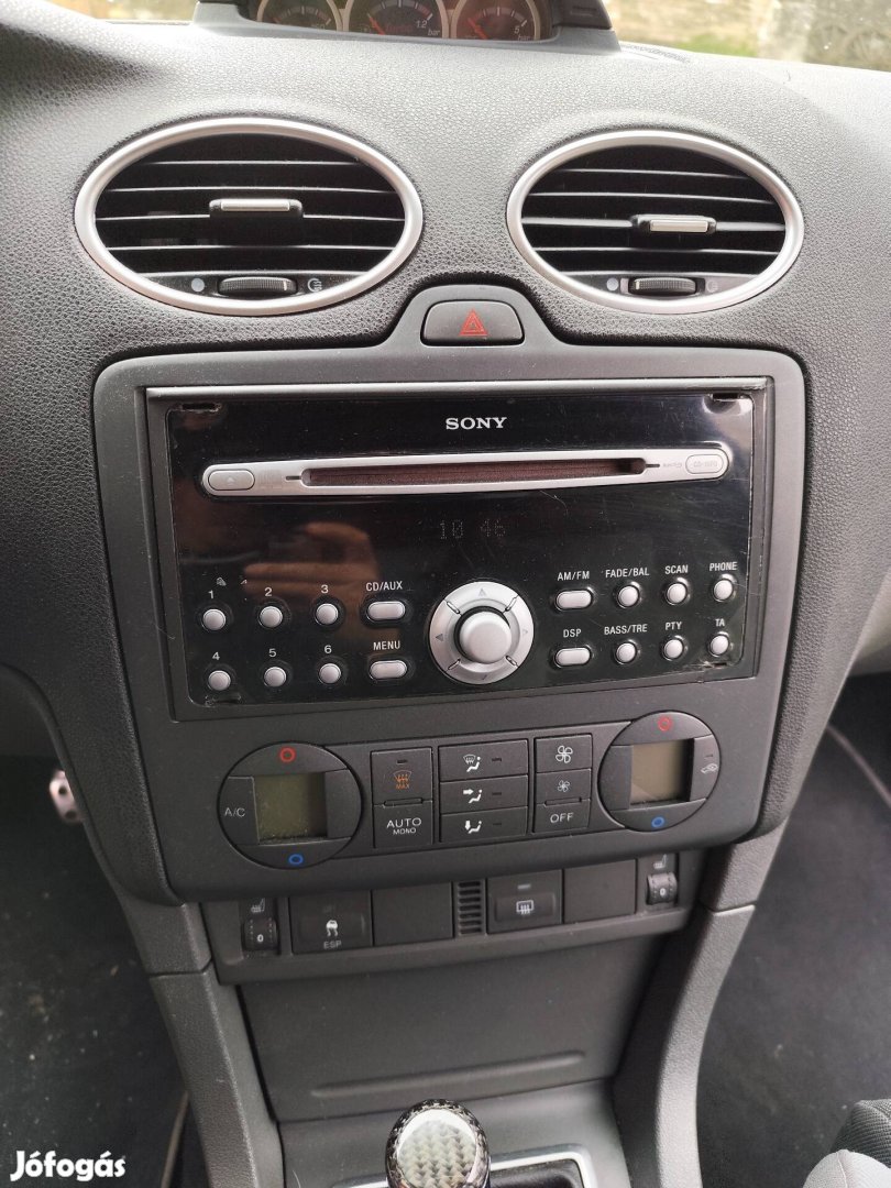Sony gyári Ford Focus St fejegység
