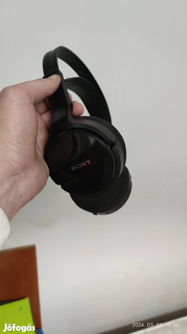 Sony vezetéknélküli fejhallgató 100m ig