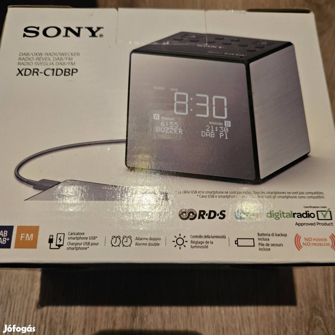 Sony xdr-c1DBP okos asztaloli óra