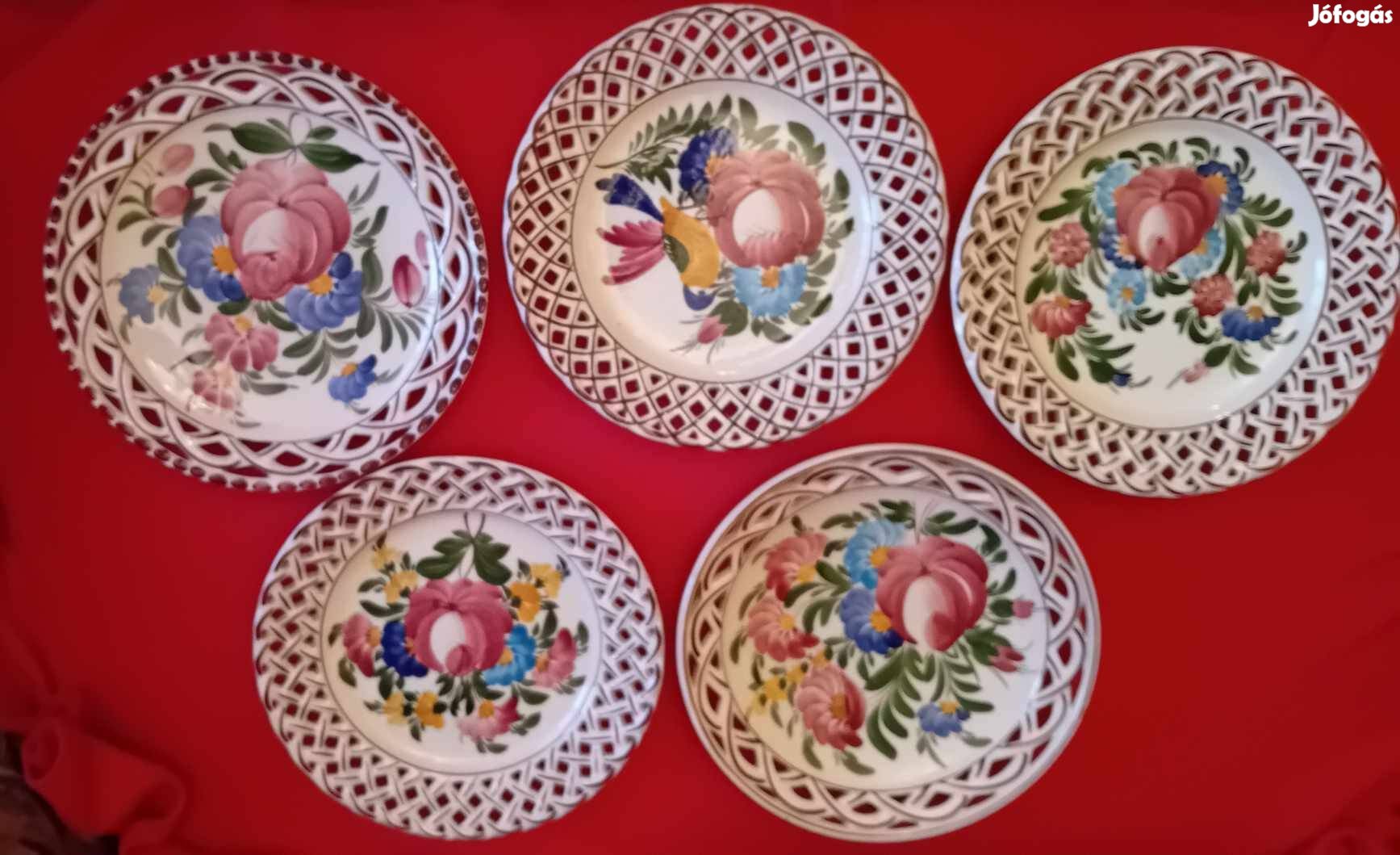 Soós kerámia - tányérgyűjtemény