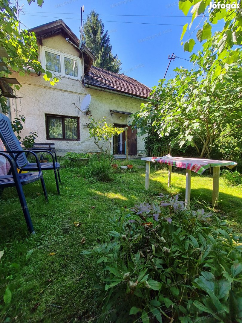 Sopron Brennbergbányán eladó földszinti, kertkapcsolatos lakás!