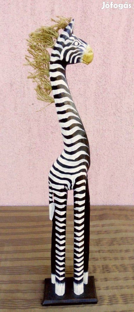 Sörényes zebra kézműves faszobor Indonéziából. Egzotikus dekoráció