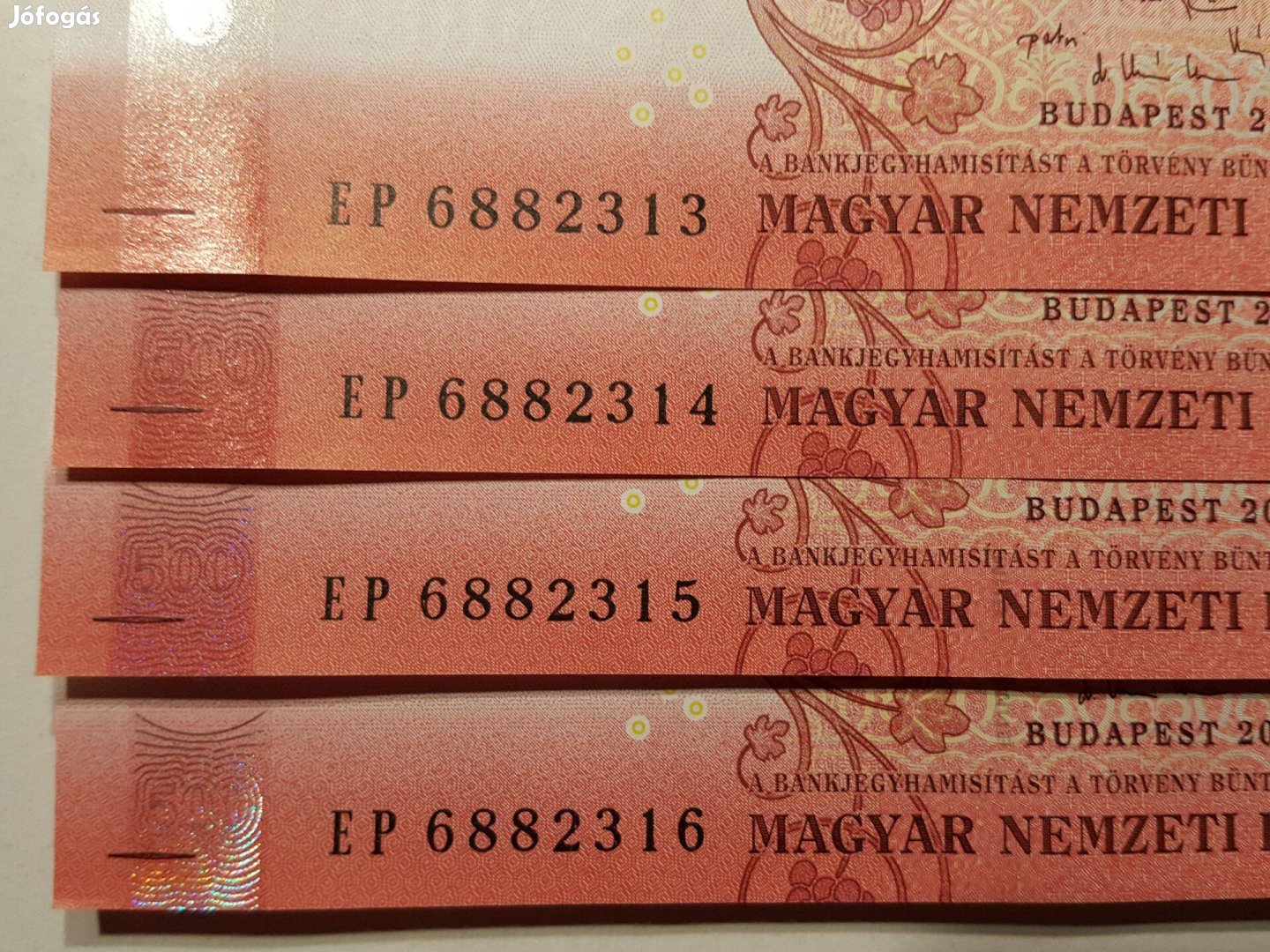 Sorszámkövető nyomdafriss bankfriss UNC 500 ft-os forgalmi bankjegyek