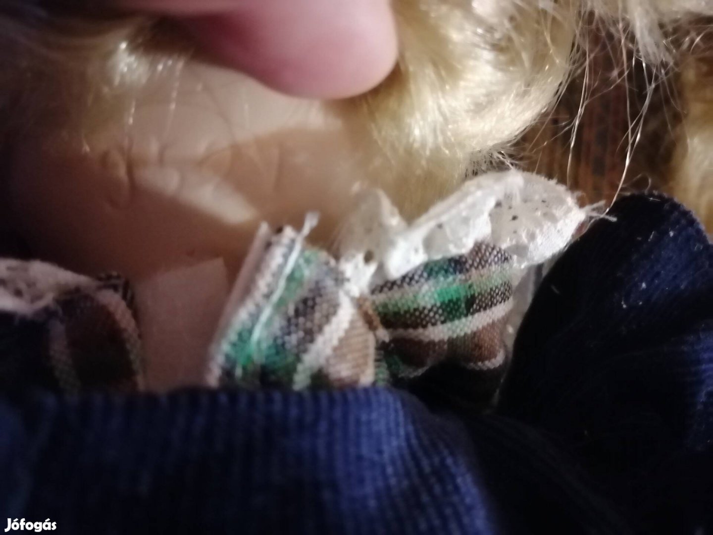 Sorszámozott kézműves francia porcelán baba eladó