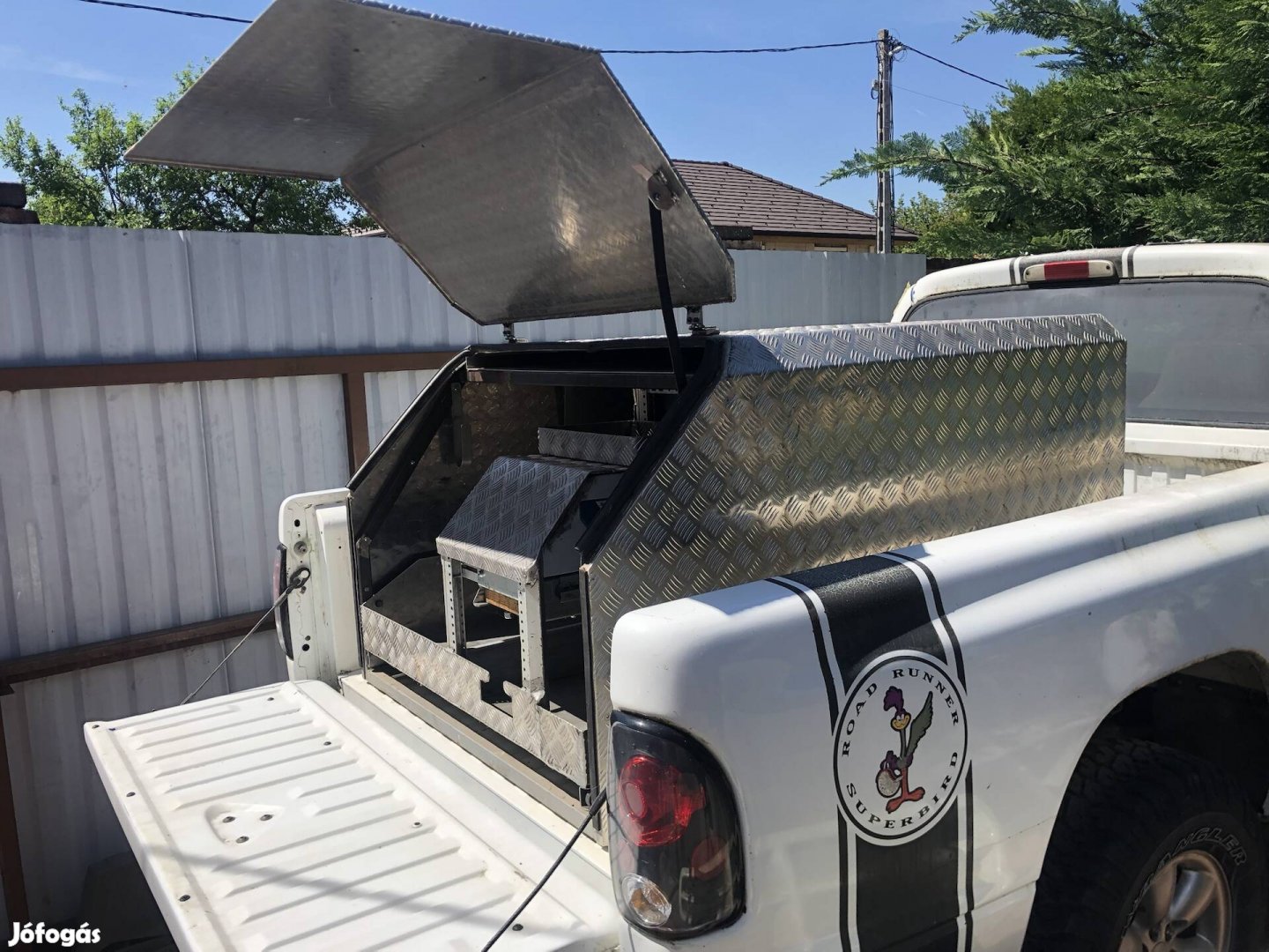 Sortimo járműberendezés raktér polc műhely szerszám felépítmény 