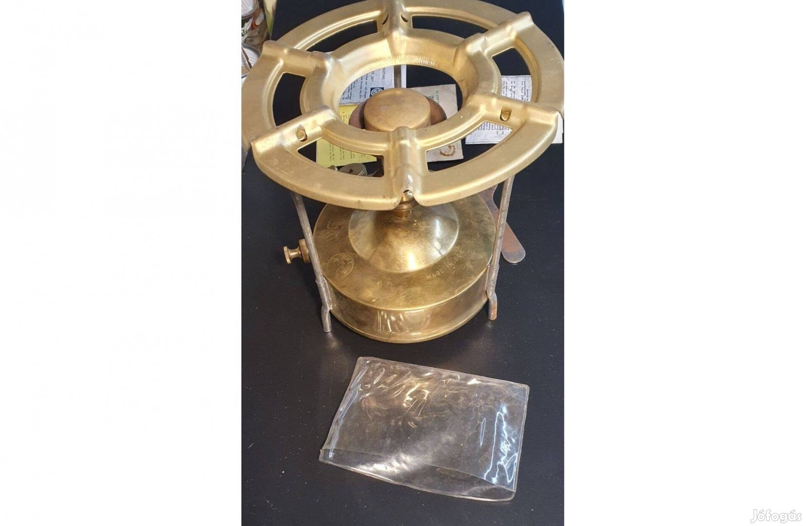 Sosem használt petróleum főző eredeti dobozával,