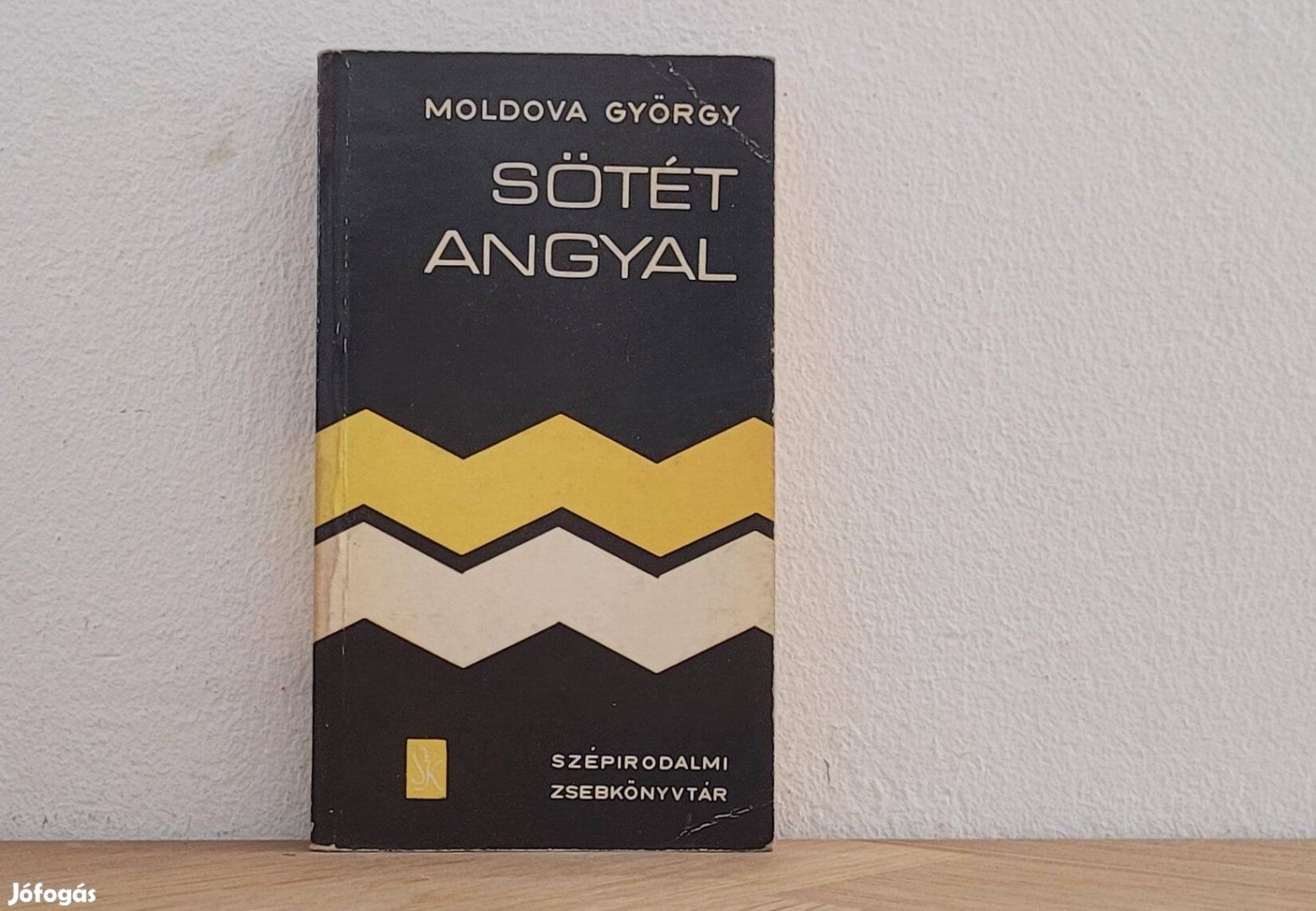 Sötét angyal - Moldova György könyv eladó