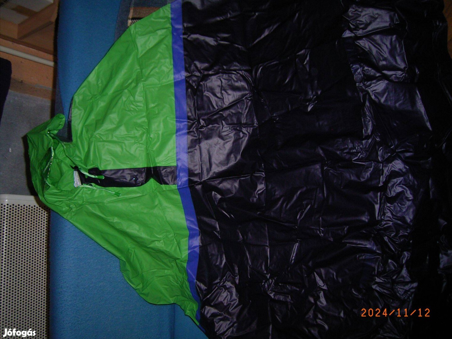 Sötétzölde esőkabát poncsó, XXL-es, eladó