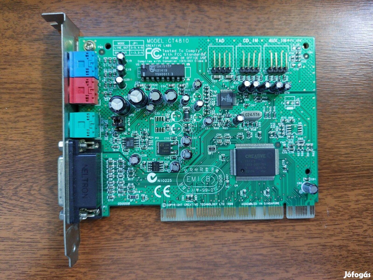 Sound Blaster 16 PCI erősített kimenettel