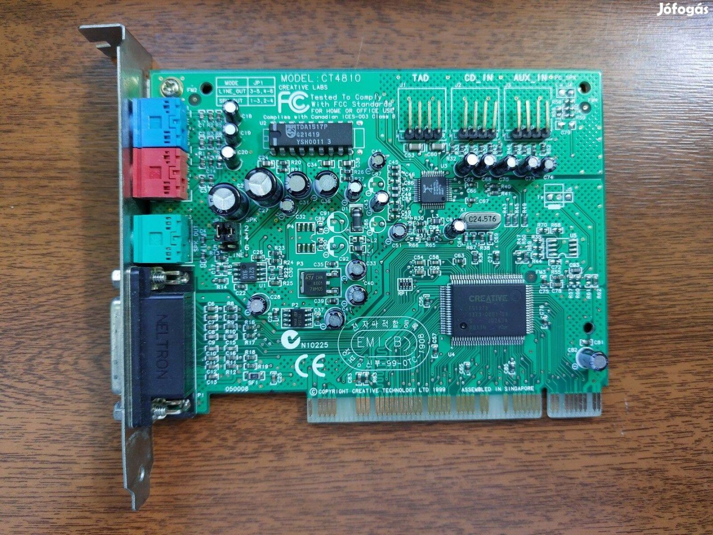 Sound Blaster 16 PCI erősített kimenettel