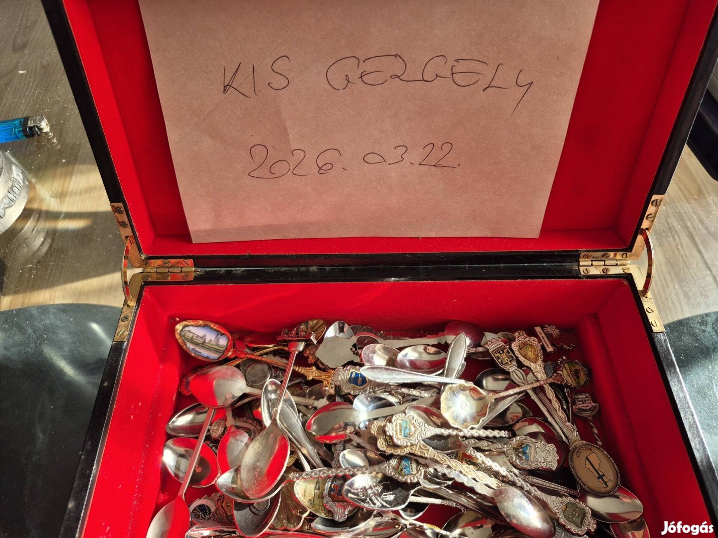 Souvenir kiskanalak egyben