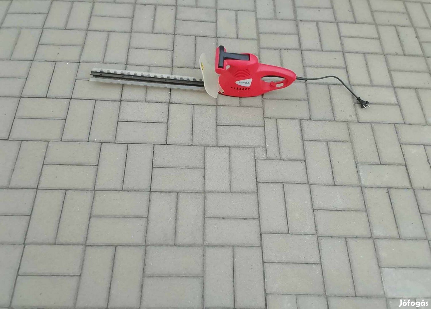 Sövény nyíró kisgép