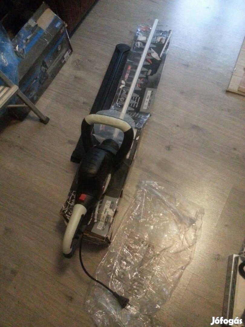 Sövényvágó 220v60cmapengét holvisziholnempengemotortökéletes
