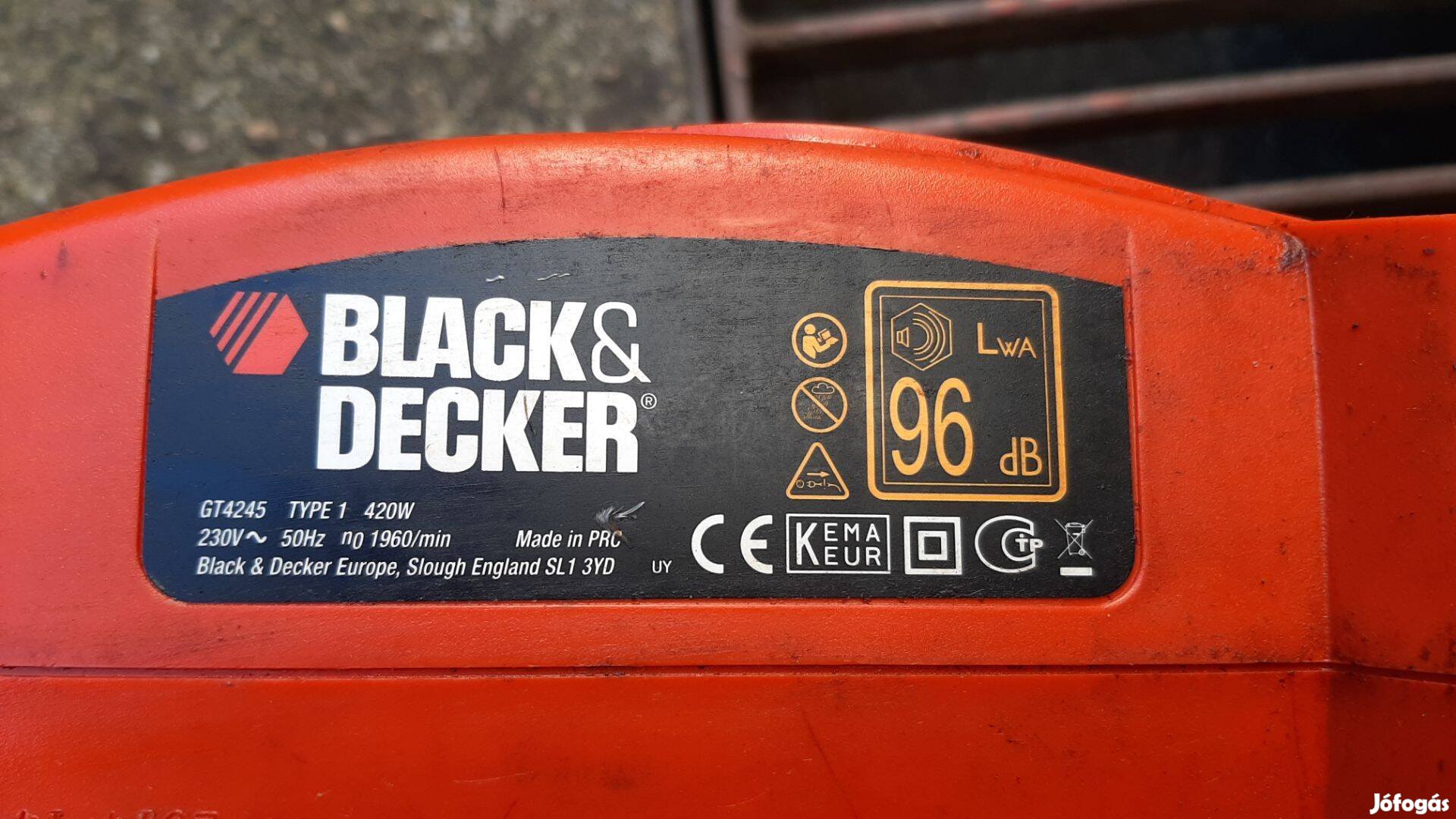 Sövényvágó Black & Decker