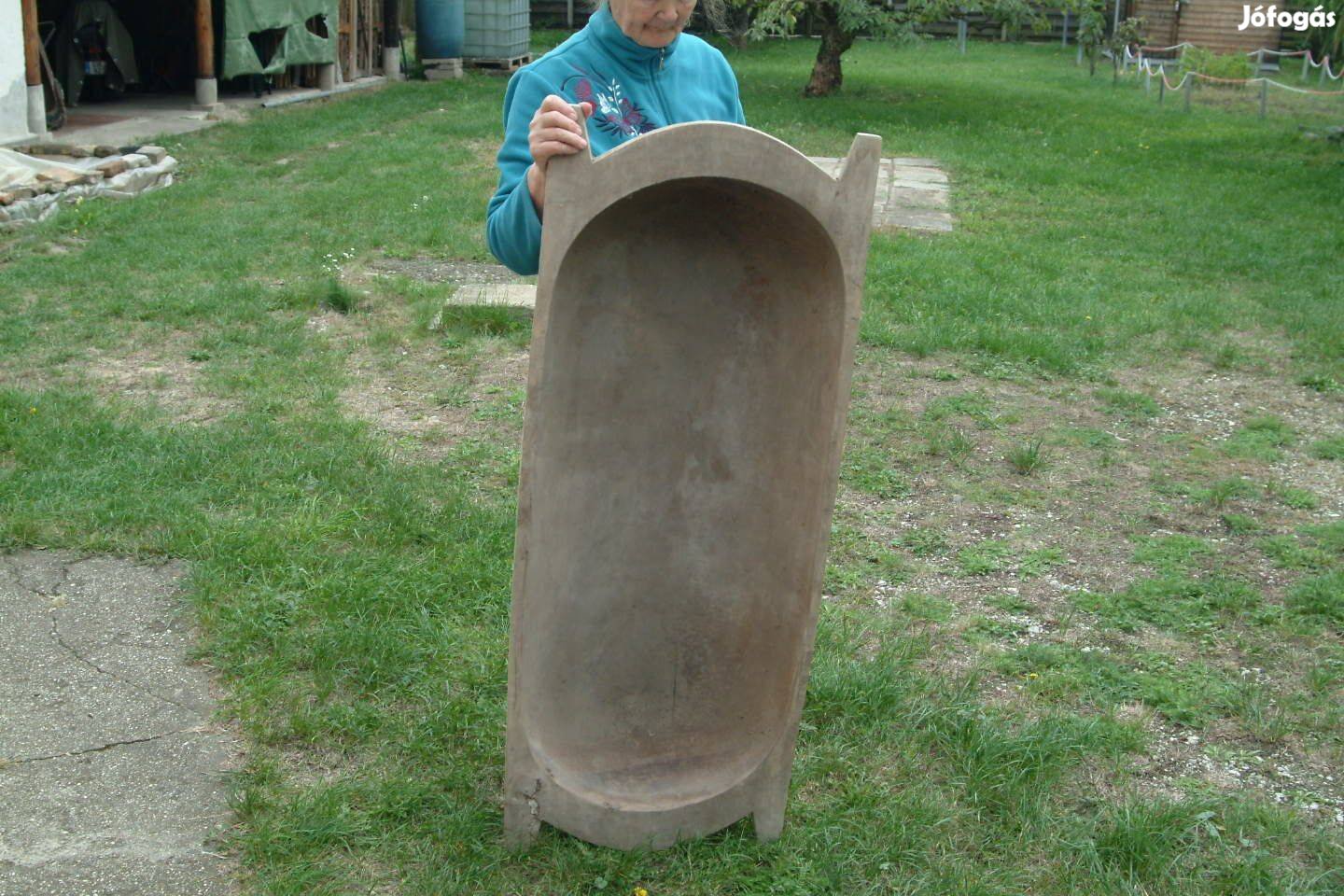 Sózóteknő 130cm