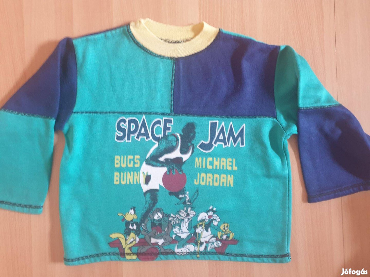 Space Jam pulóver, melegebb felső 128 / 134