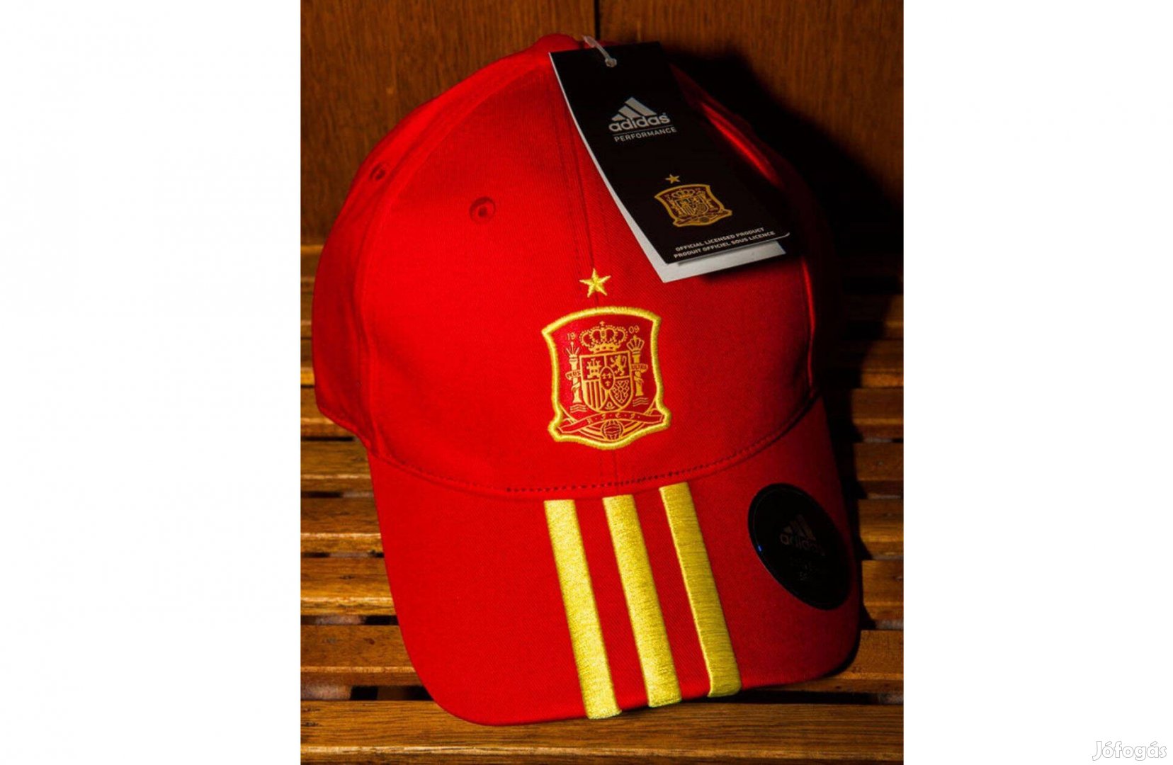 Spanyol válogatott eredeti piros adidas baseball sapka