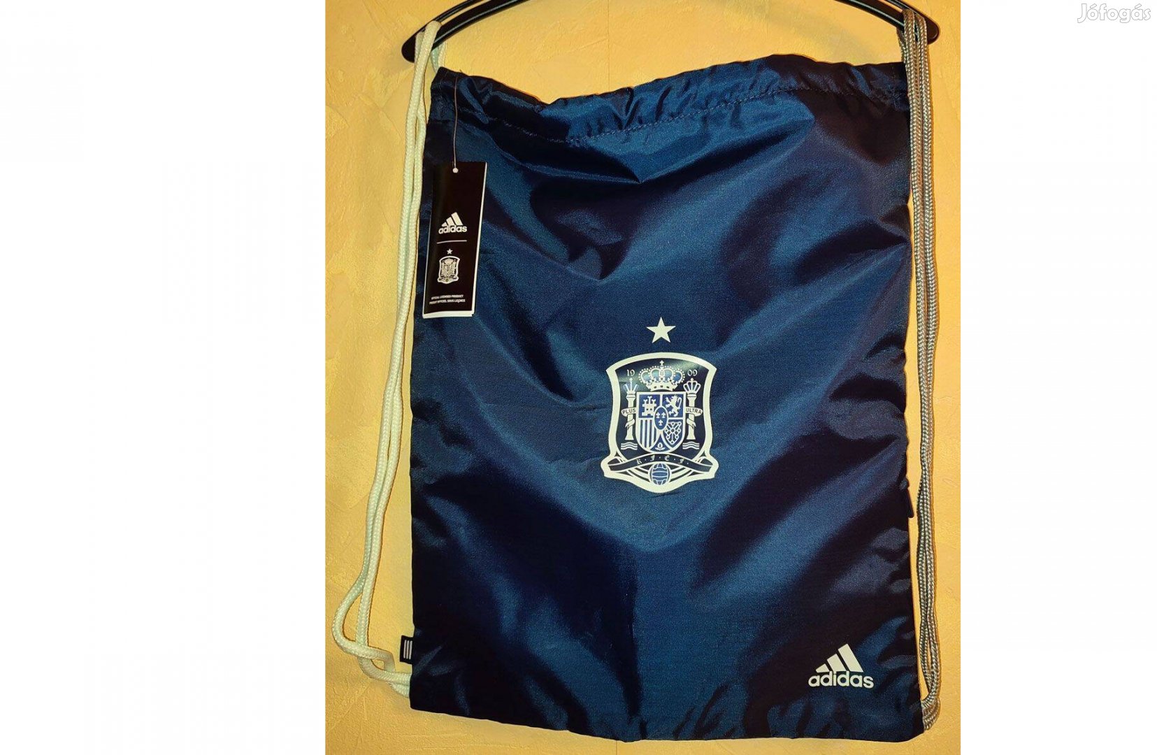 Spanyol válogatott eredeti sötétkék adidas sportzsák