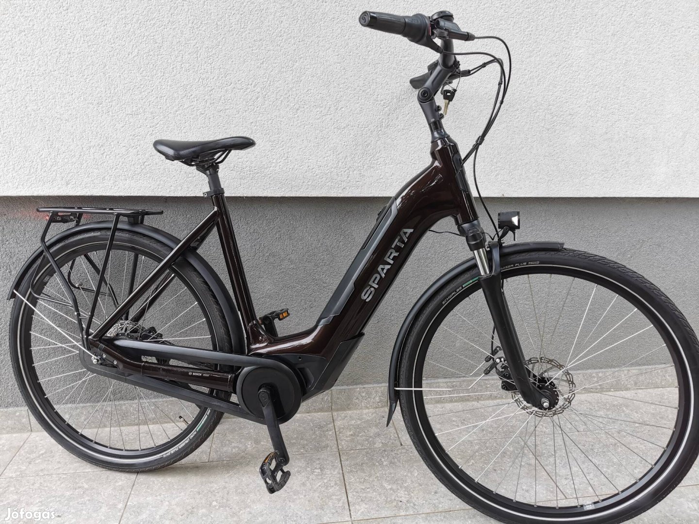 Sparta 28" trekking női uniszex ebike elektromos kerékpár 