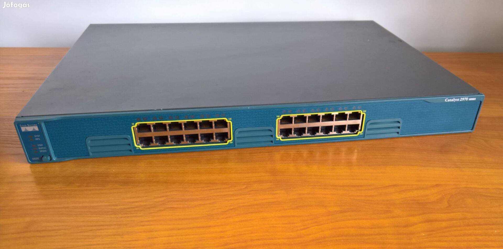 Spéci ajánlat! Gigabites Cisco C2970G-24T-E 24 portos switch számlával