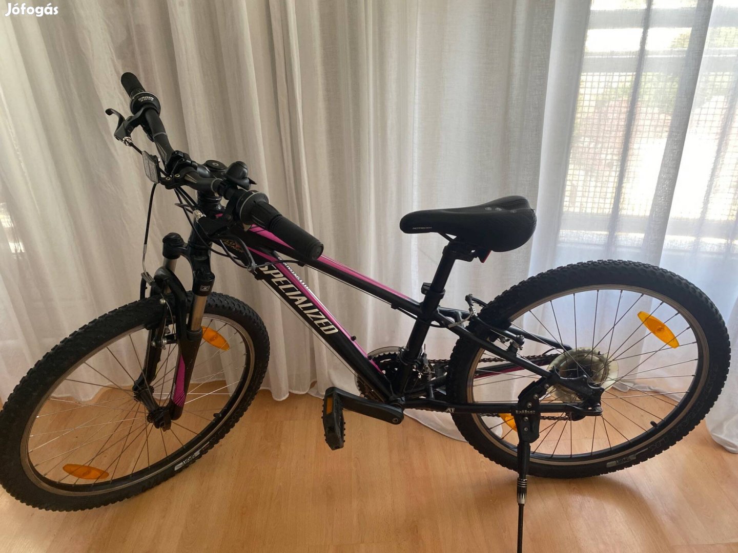 Specialied Hotrock 24"-es, MBT gyerekkerékpár 8-12Y