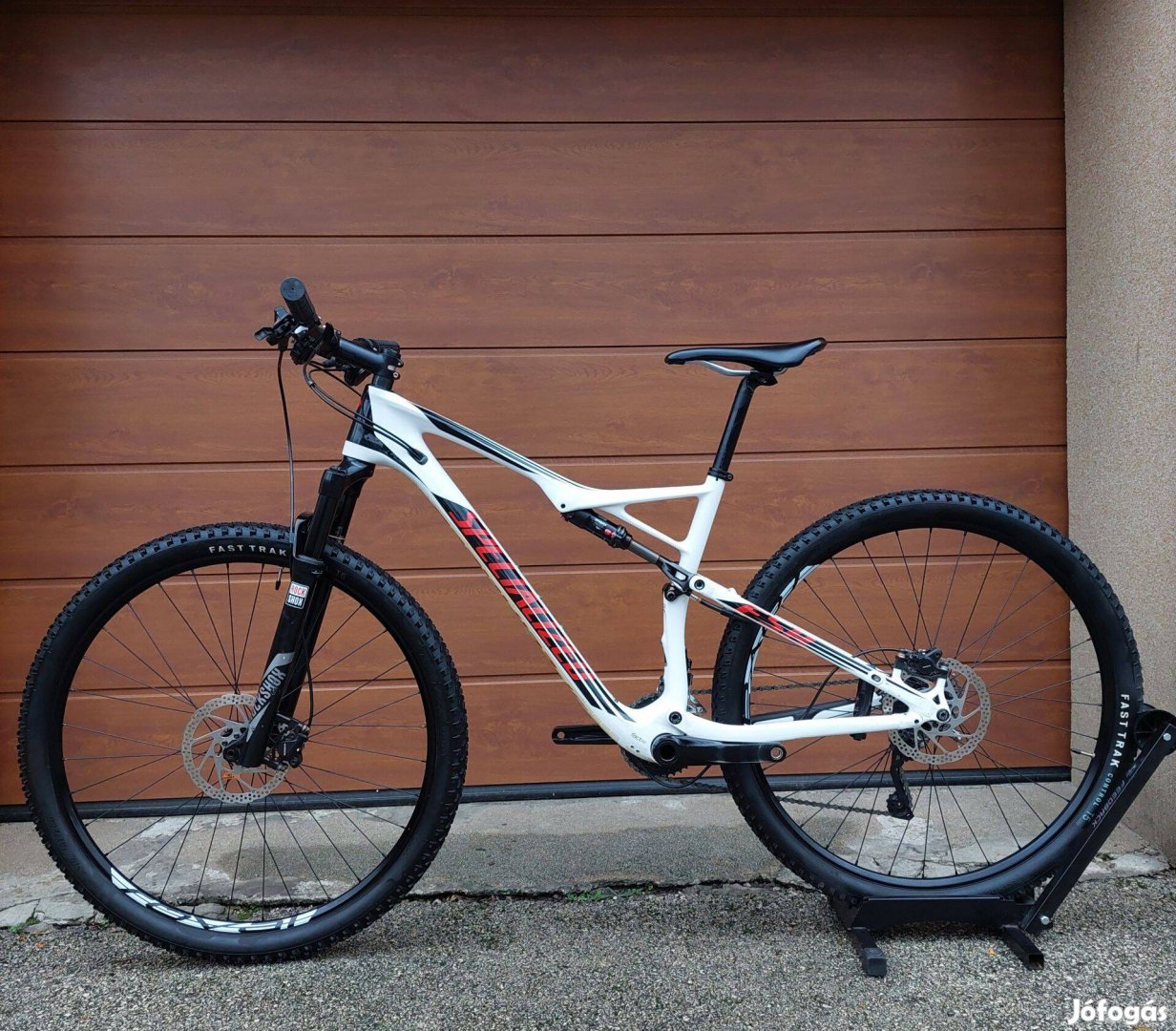 Specialized Epic FSR Comp Carbon 29 kerékpár