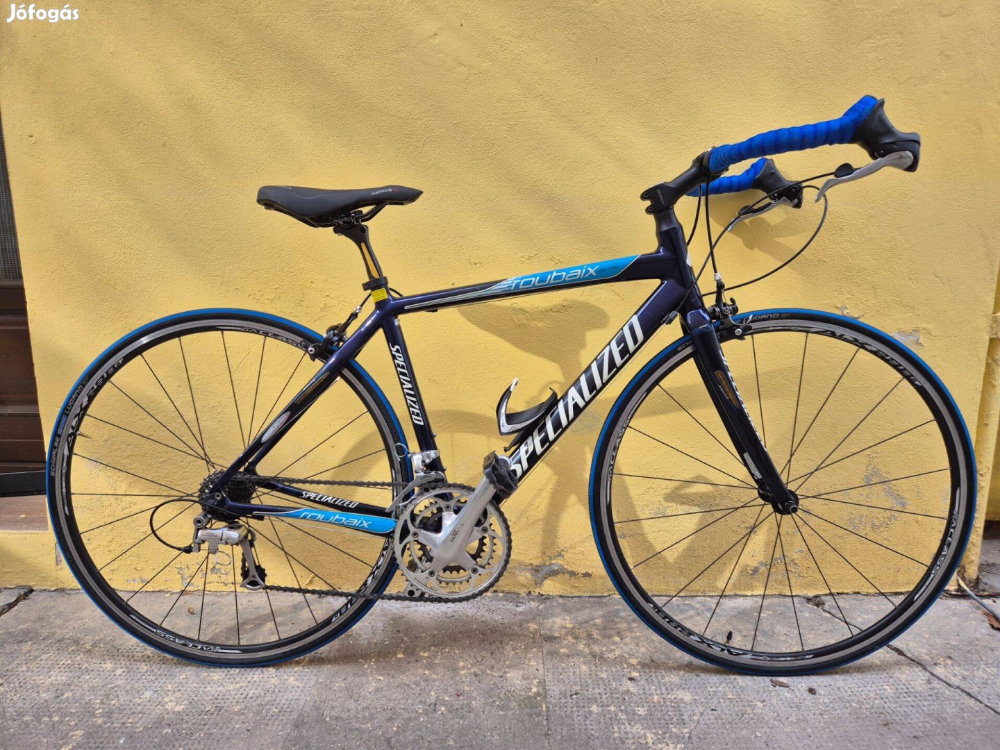 Specialized Roubaix carbon országúti kerékpár